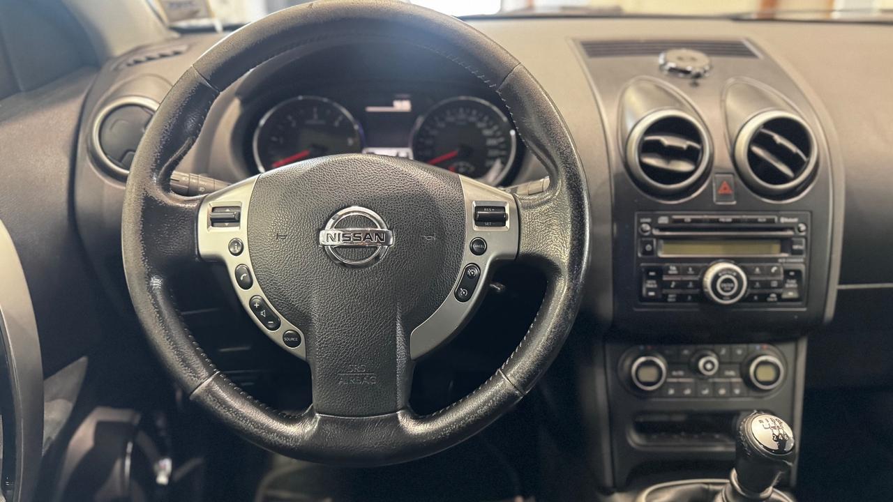 Nissan Qashqai 2.0 dCi DPF Tekna