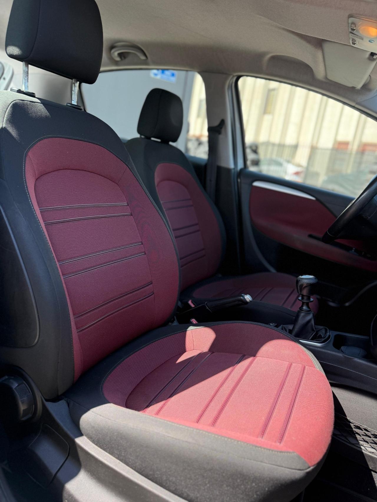 Fiat Grande Punto 1.2 5 benzina km 165 mila anno 2011
