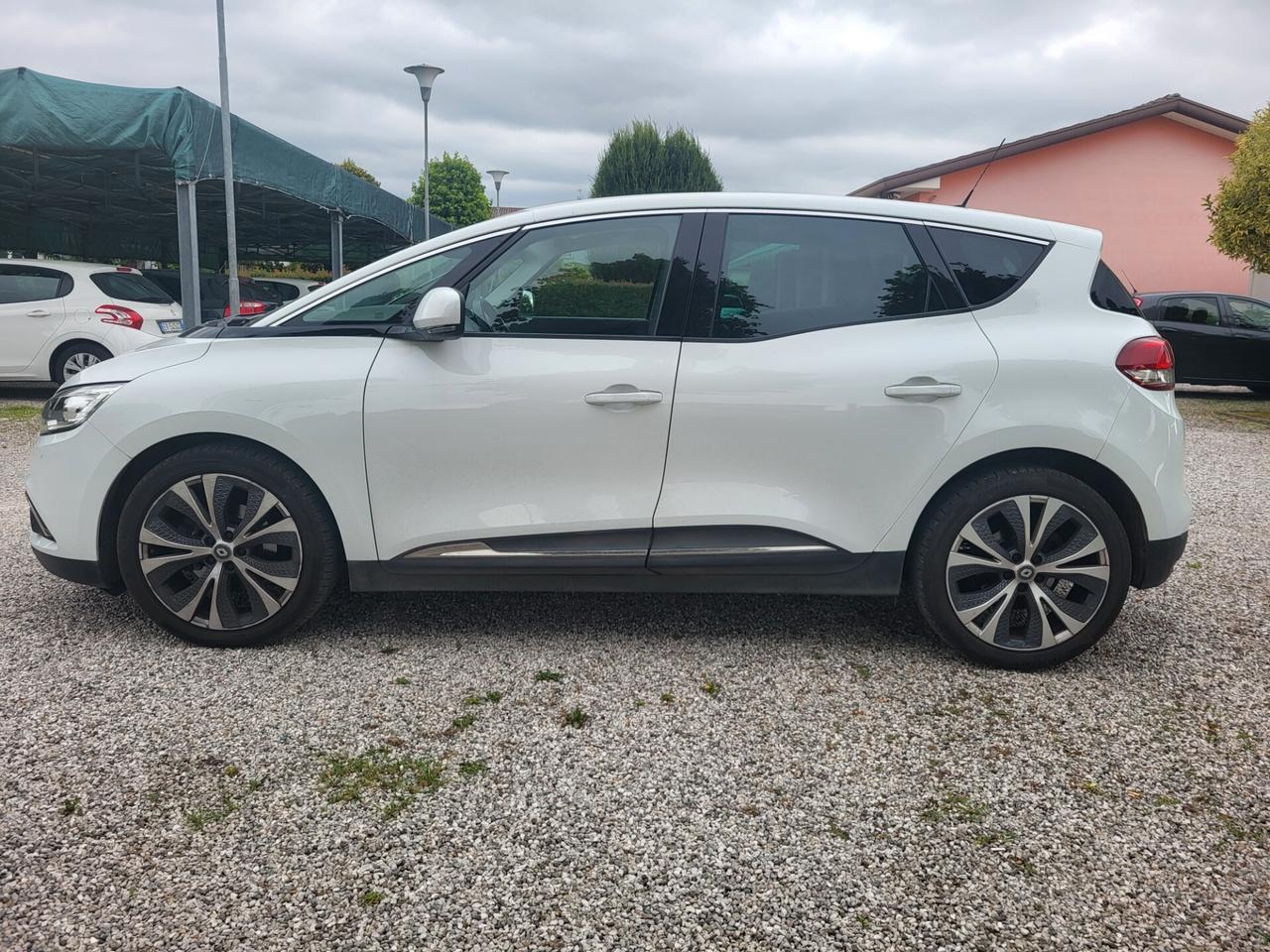 Renault Scenic Scénic dCi 8V 110 CV EDC Energy Bose