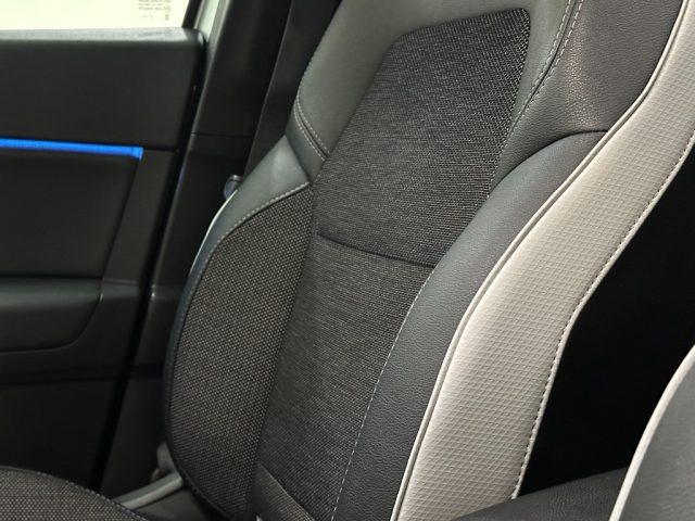 RENAULT Captur Full Hybrid E-Tech 145 CV Rive Gauche