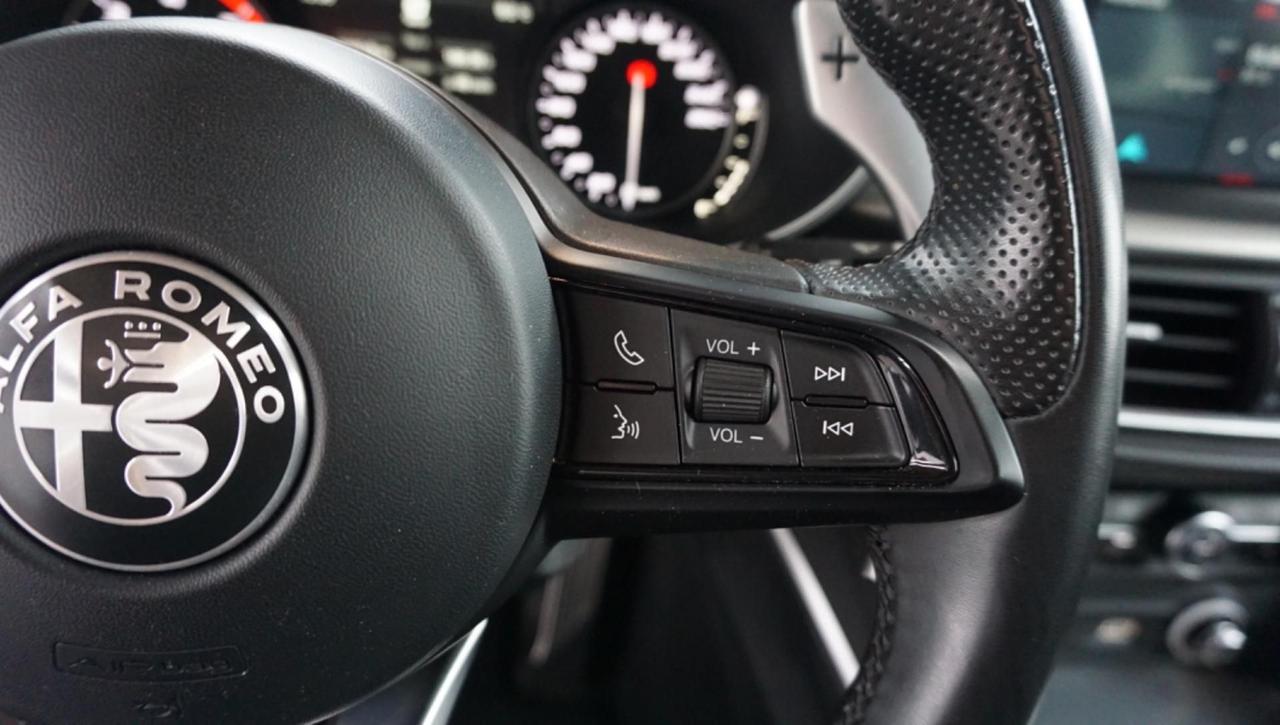 Alfa Romeo Stelvio 2.2 Turbodiesel 210 CV AT8 Q4 Veloce