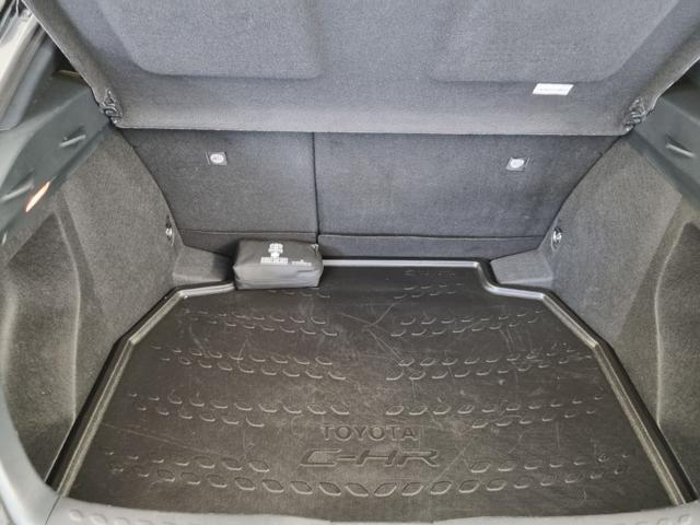 TOYOTA C-HR 1.8 Hybrid E-CVT Dynamic