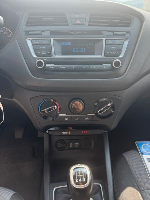 Hyundai i20 1.2 84 CV 5 porte Comfort