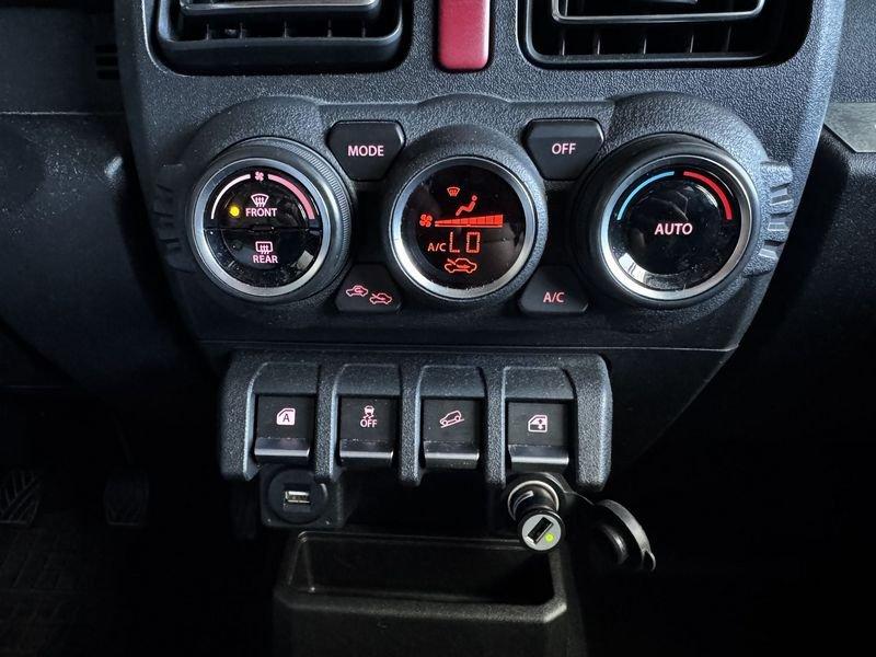 Suzuki Jimny 1.5 5MT