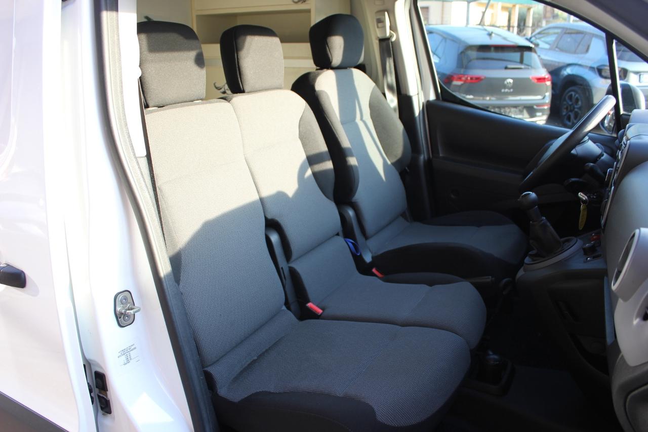 Peugeot Partner L1 BlueHDi 100CV Allestimento per Dresseur trasporto animali da caccia