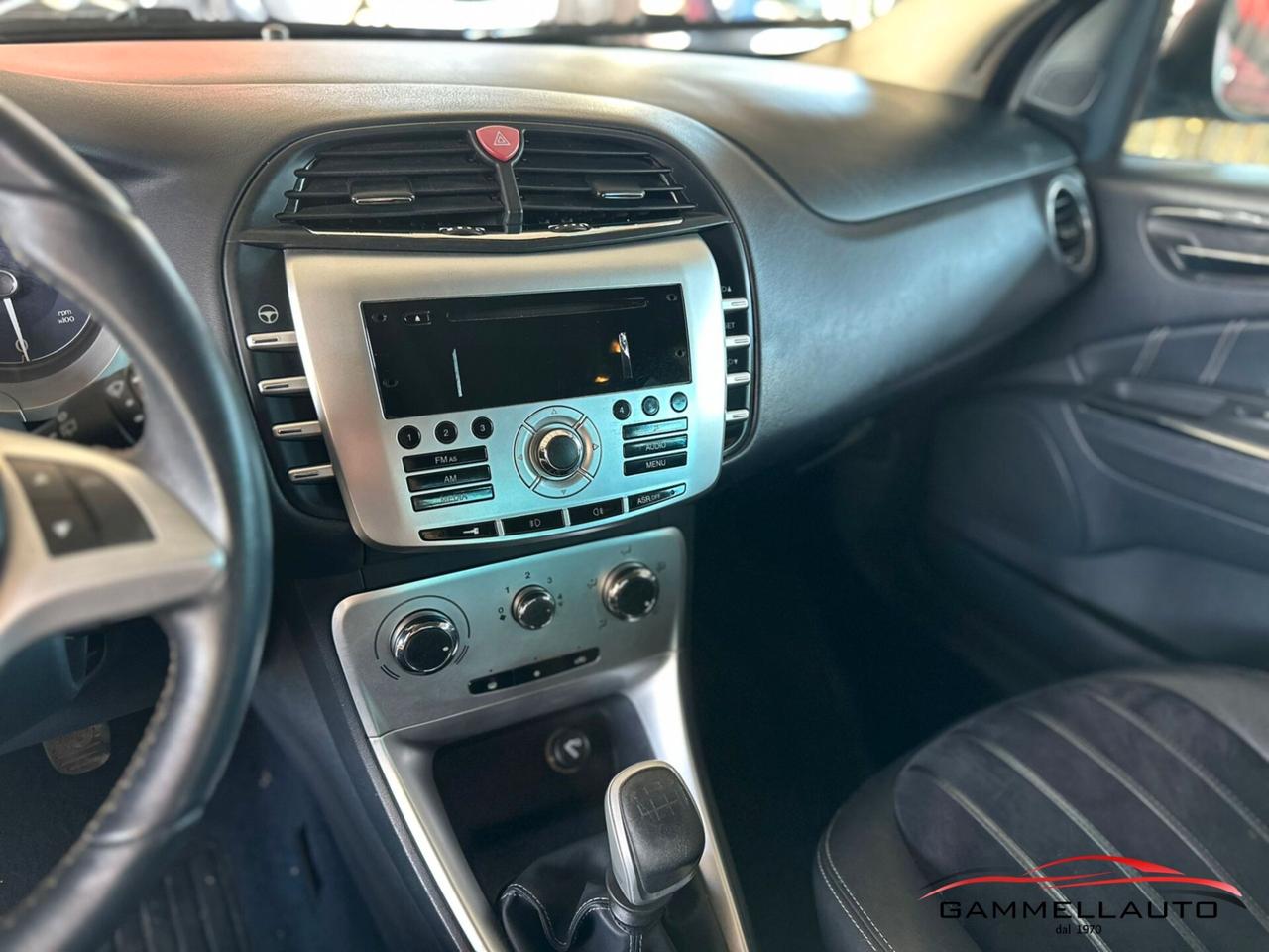 Lancia Delta 1.6 mjt Argento 120cv E5