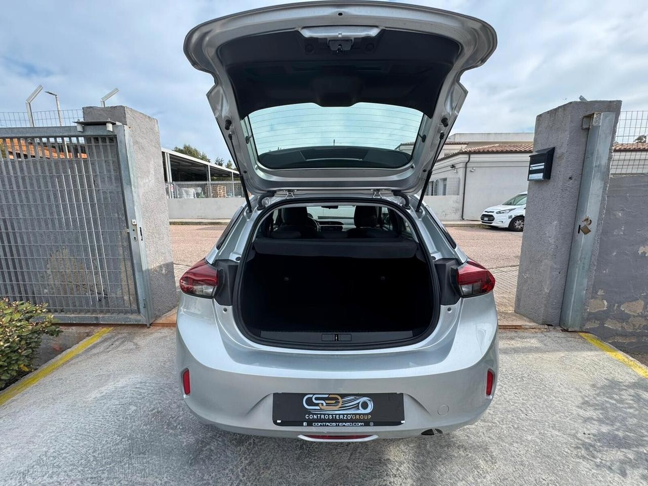 Opel Corsa 1.2 Elegance