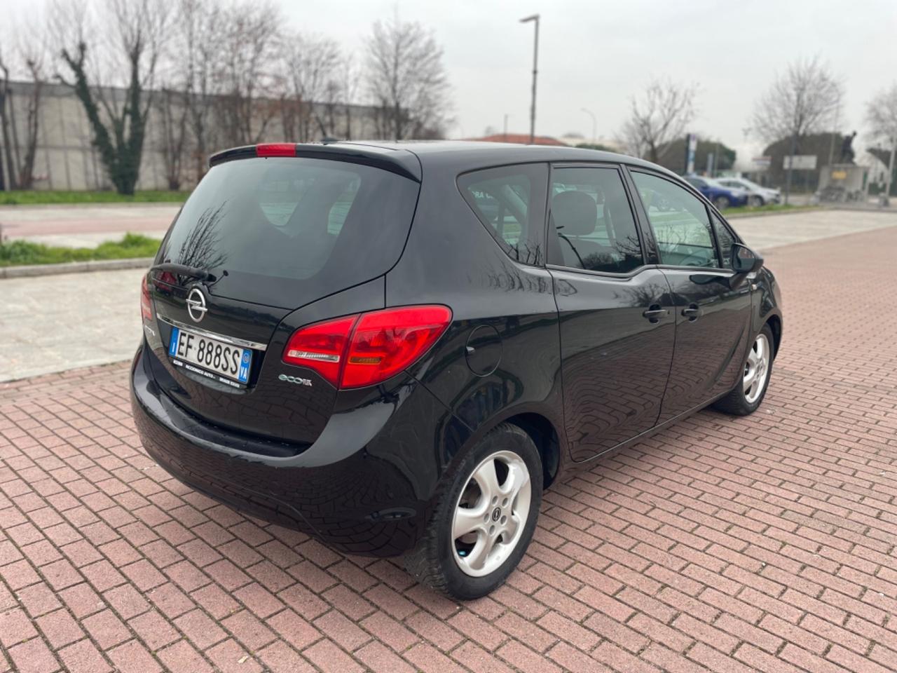 Opel Meriva 1.3 CDTI 95CV ecoFLEX Cosmo