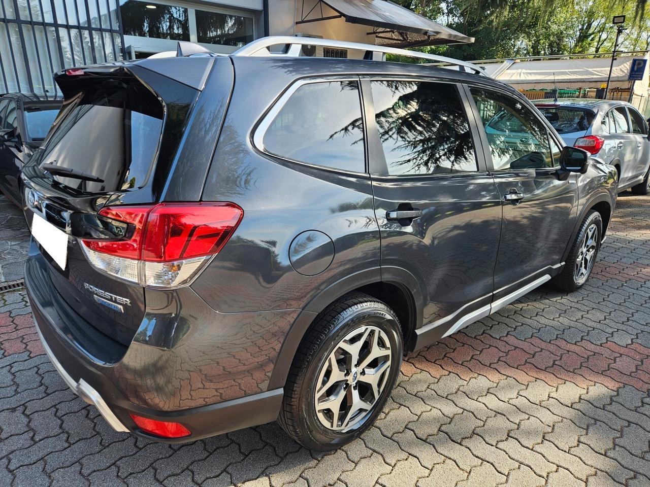 Subaru Forester 2.0 e-Boxer MHEV CVT Lineartronic Style