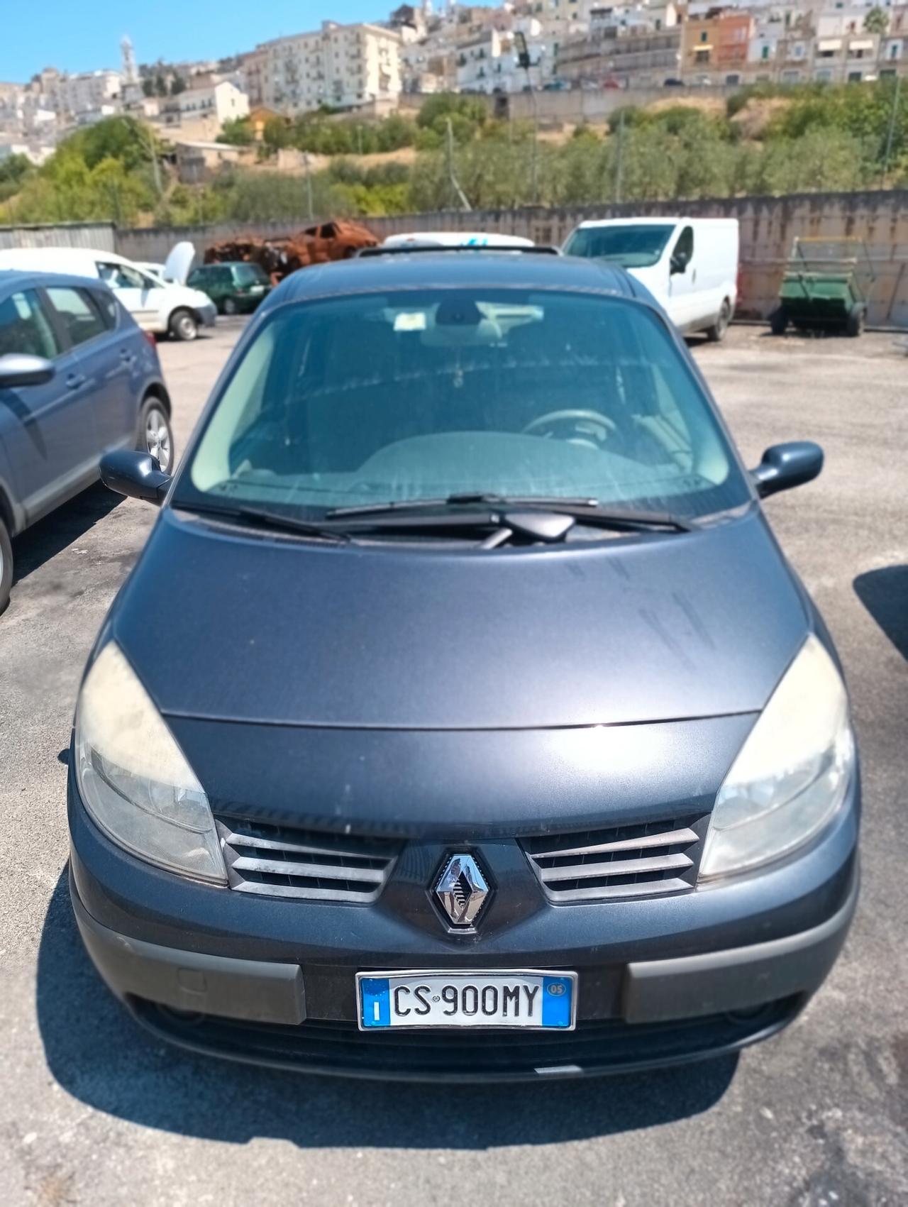 Renault Scenic Grand Scénic 1.9 dCi Confort Authentique