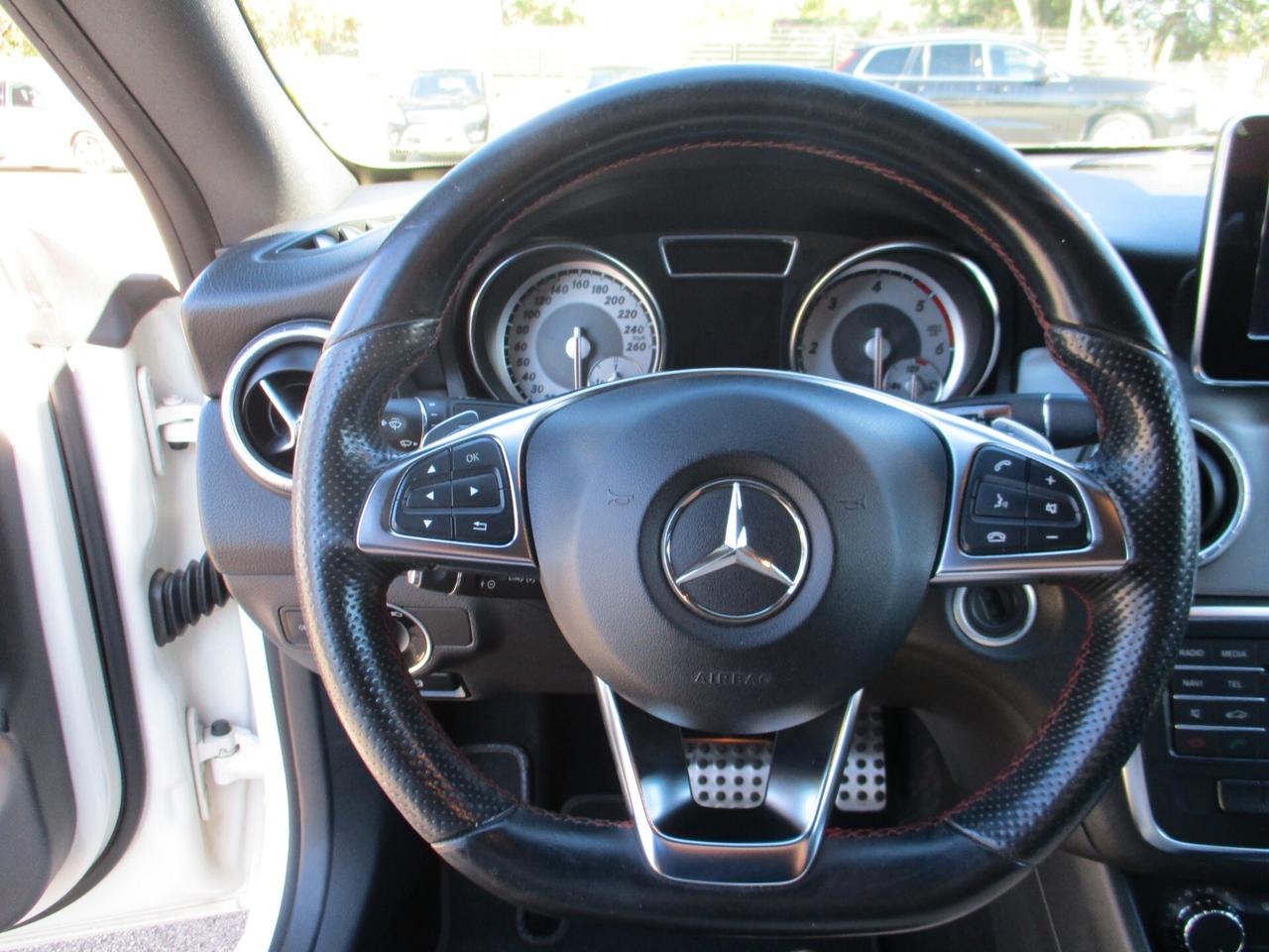 Mercedes-benz CLA 180 d Automatic Premium