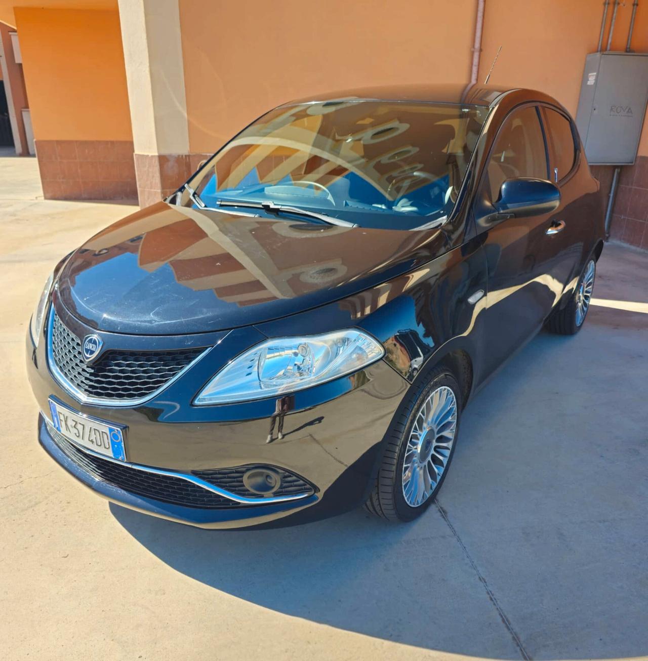 Lancia Ypsilon 1.3 MJT 16V 95 CV 5 porte S&S Platinum