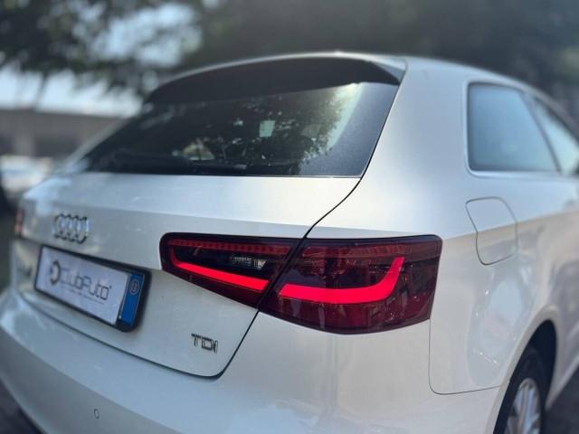 Audi A3 III 2013 3p 1.6 tdi Ambition