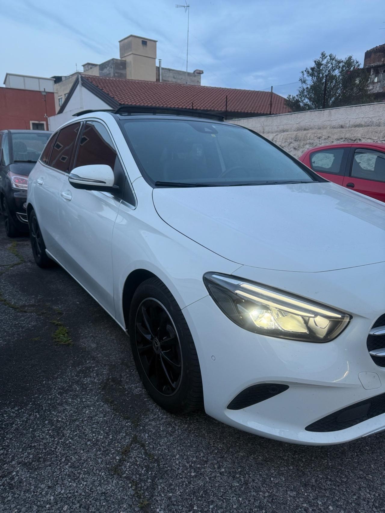 Mercedes-benz B 200 d Automatic Sport ANNO 2021