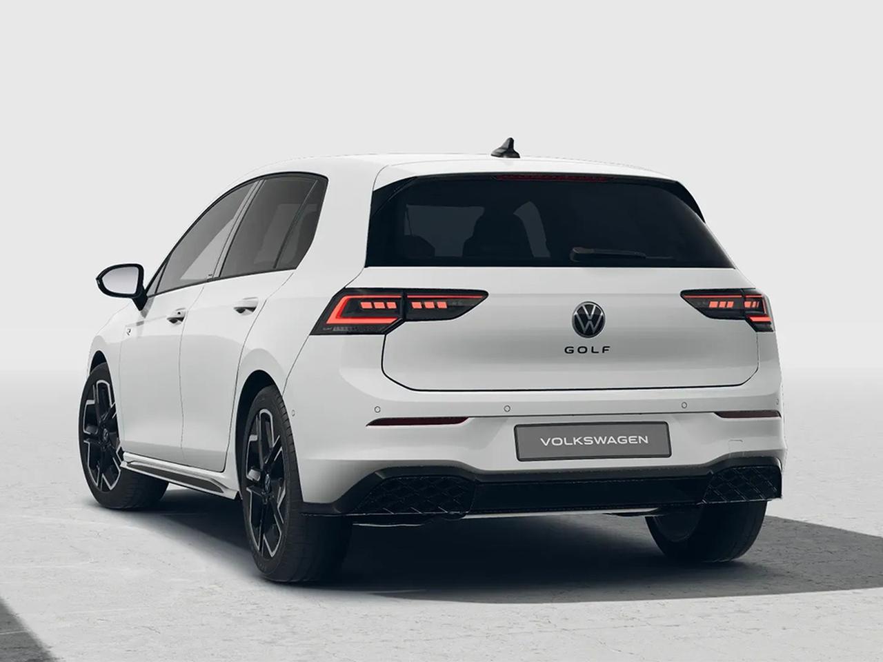Volkswagen Golf 2.0 tdi r-line plus 150cv dsg
