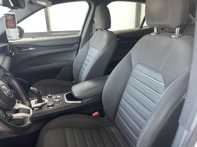 Alfa Romeo Stelvio 2.2 TD 160 CV Super Business AT8 RWD