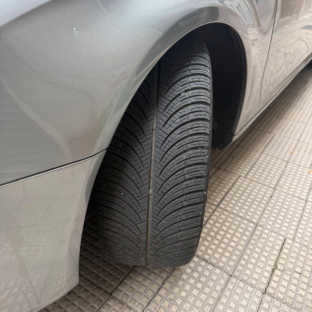 Audi A4 Avant 2.0 TDI 143CV S-Line FULL