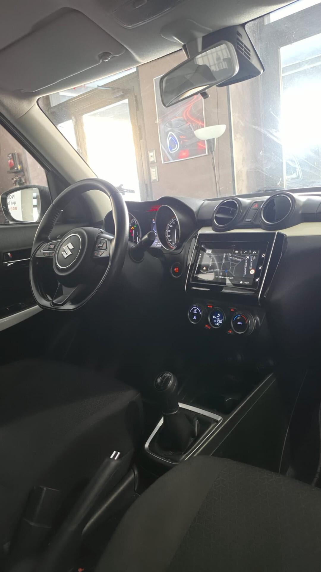 Suzuki Swift 1.2 Hybrid