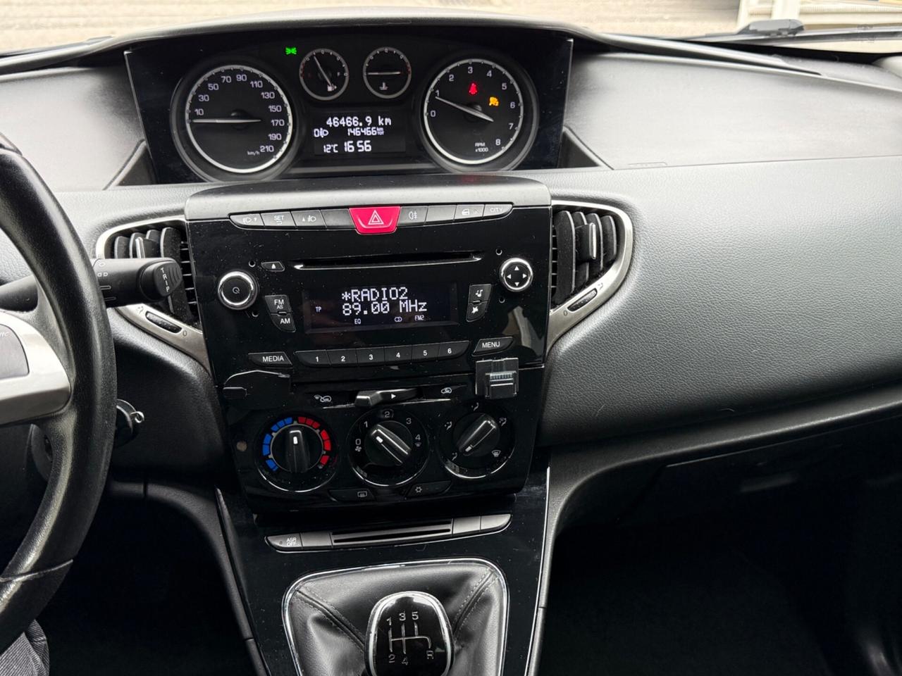 Lancia Ypsilon 1.2 69 CV 5 porte Elle