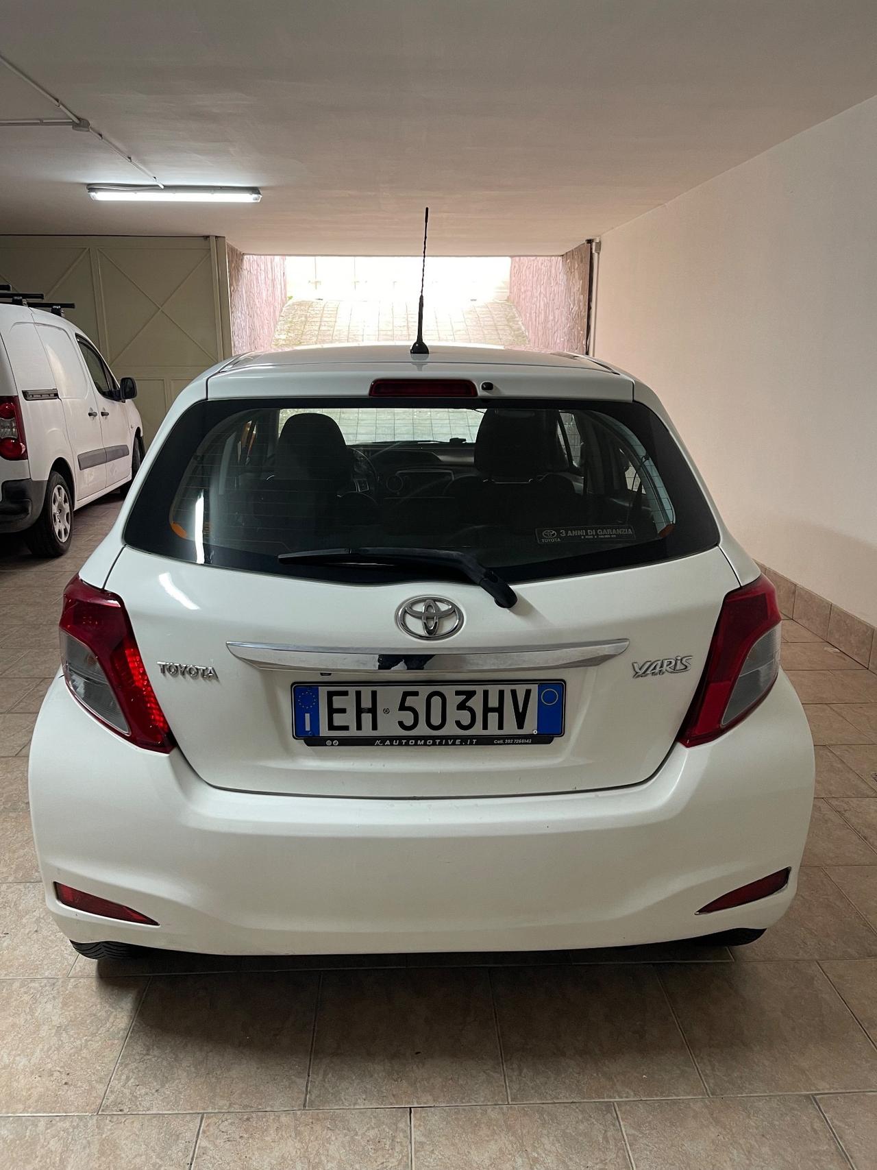 Toyota Yaris 1.3 5 porte Lounge