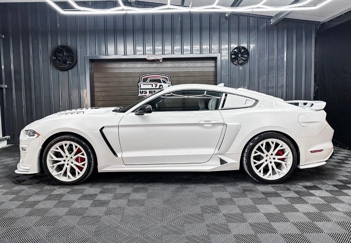 Ford Mustang 317 cv 2023