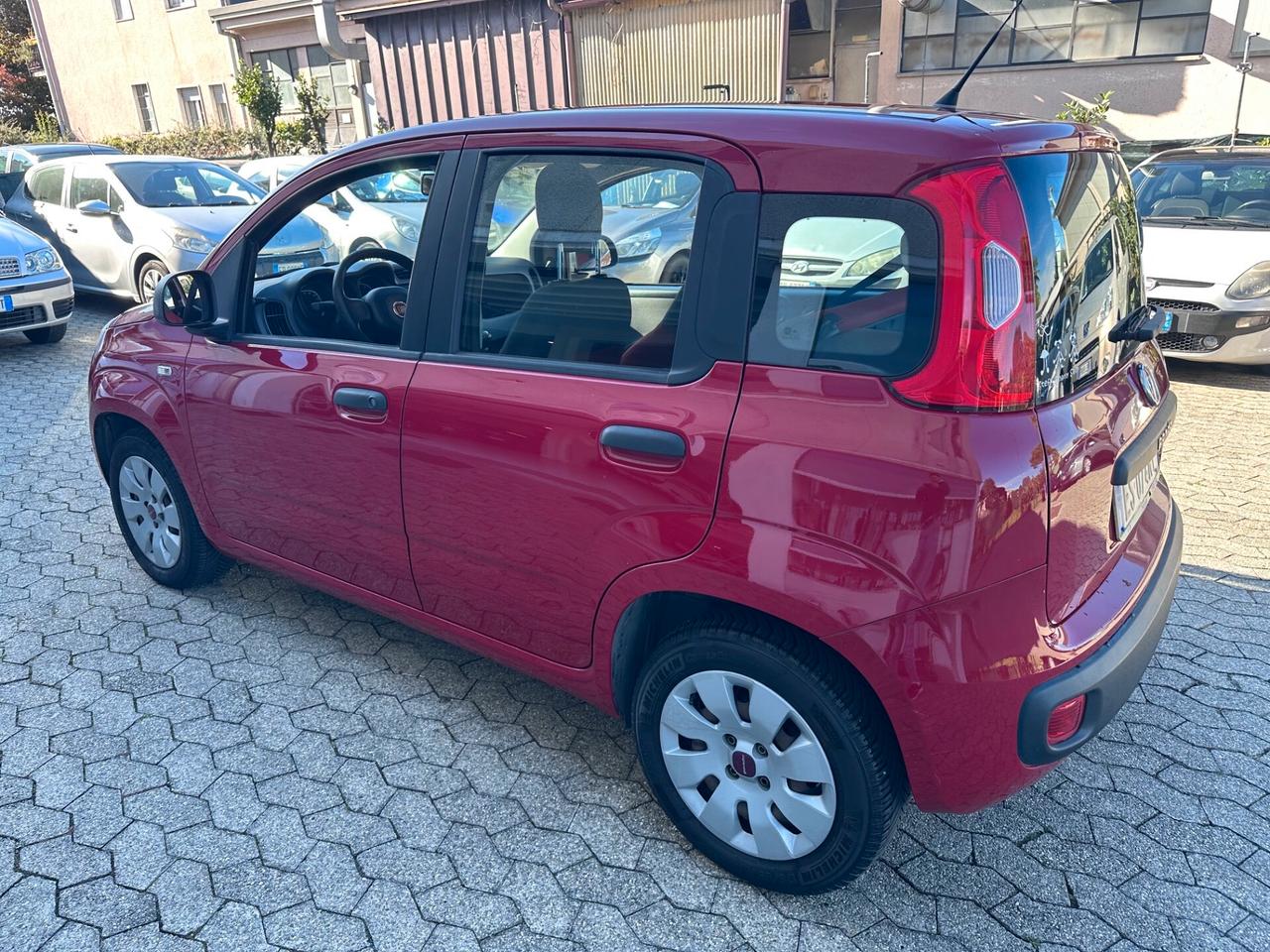 Fiat Panda 1.2 Lounge*EURO5*NEOPATENTATI