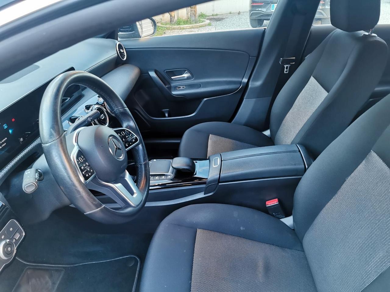 Mercedes-benz CLA 200 d Automatic Shooting Brake Business