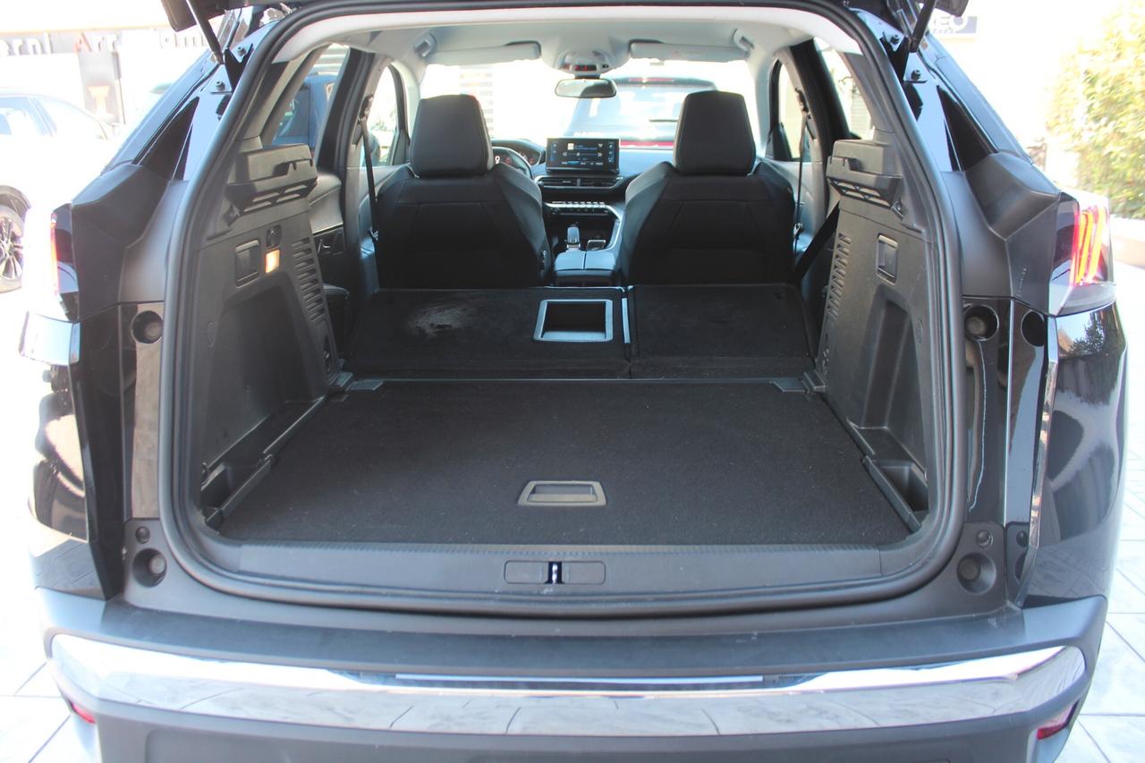 Peugeot 3008 BlueHDi 130 S&S EAT8 Allure