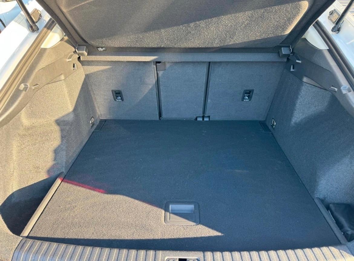 Audi Q3 Sportback 35TDI S-TRONIC S-LINE