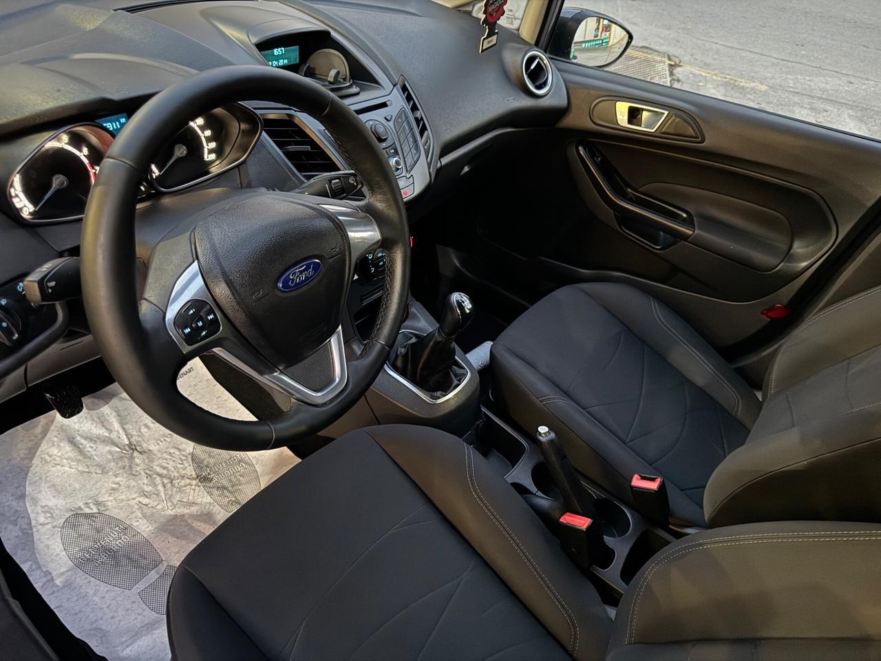 FORD FIESTA 1.0 NEOPATENTATI KM 86 MILA !!