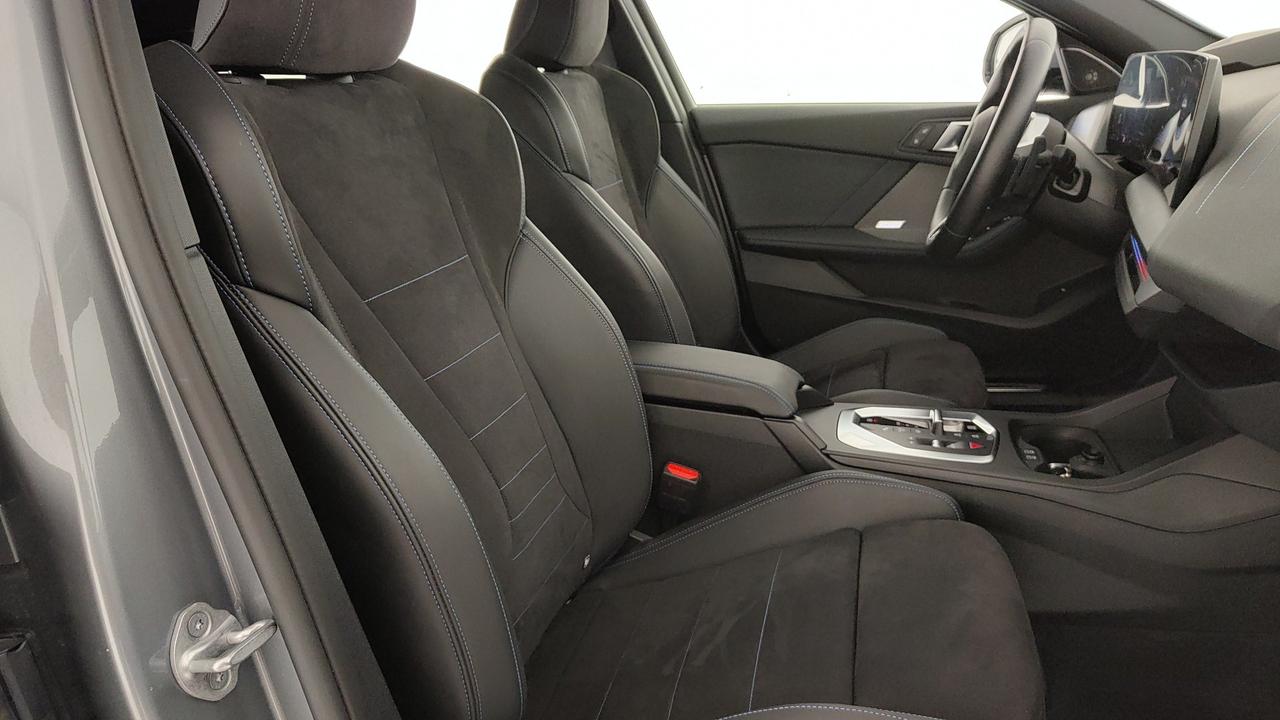 BMW Serie 1 F70 - 120 48V MSport auto