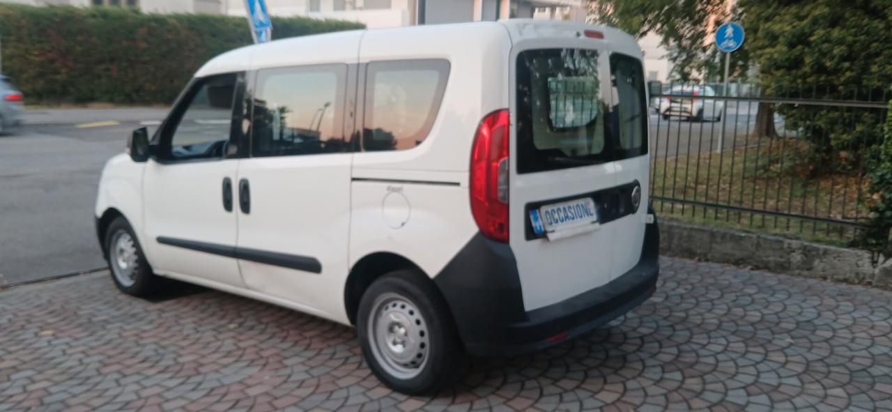 Fiat Doblò 1.3 mj 2 posti autocarro vetrato