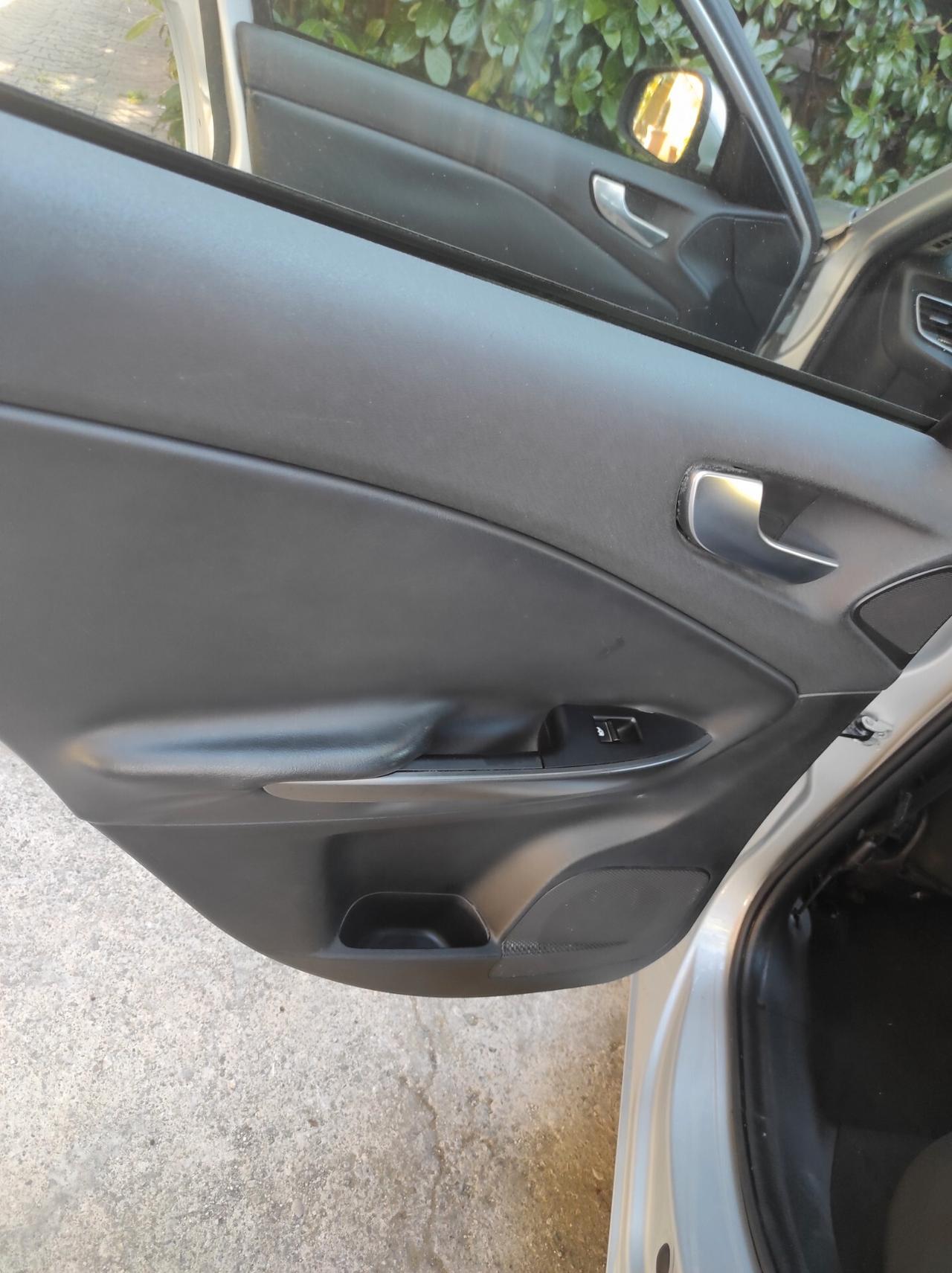 Alfa Romeo Giulietta 12/2013 1.6 mtj 105 cv Nav usb