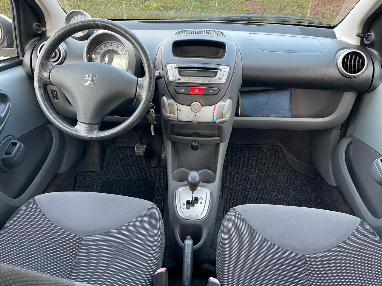 Peugeot 107 5p 1.0 12v Sweet Years AUTOMATICA
