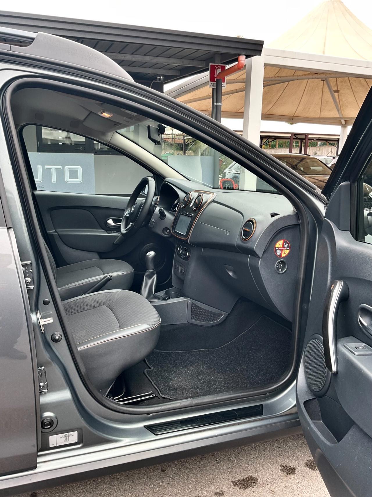 Dacia Sandero 1.5 dCi 8V 75CV Start&Stop Lauréate