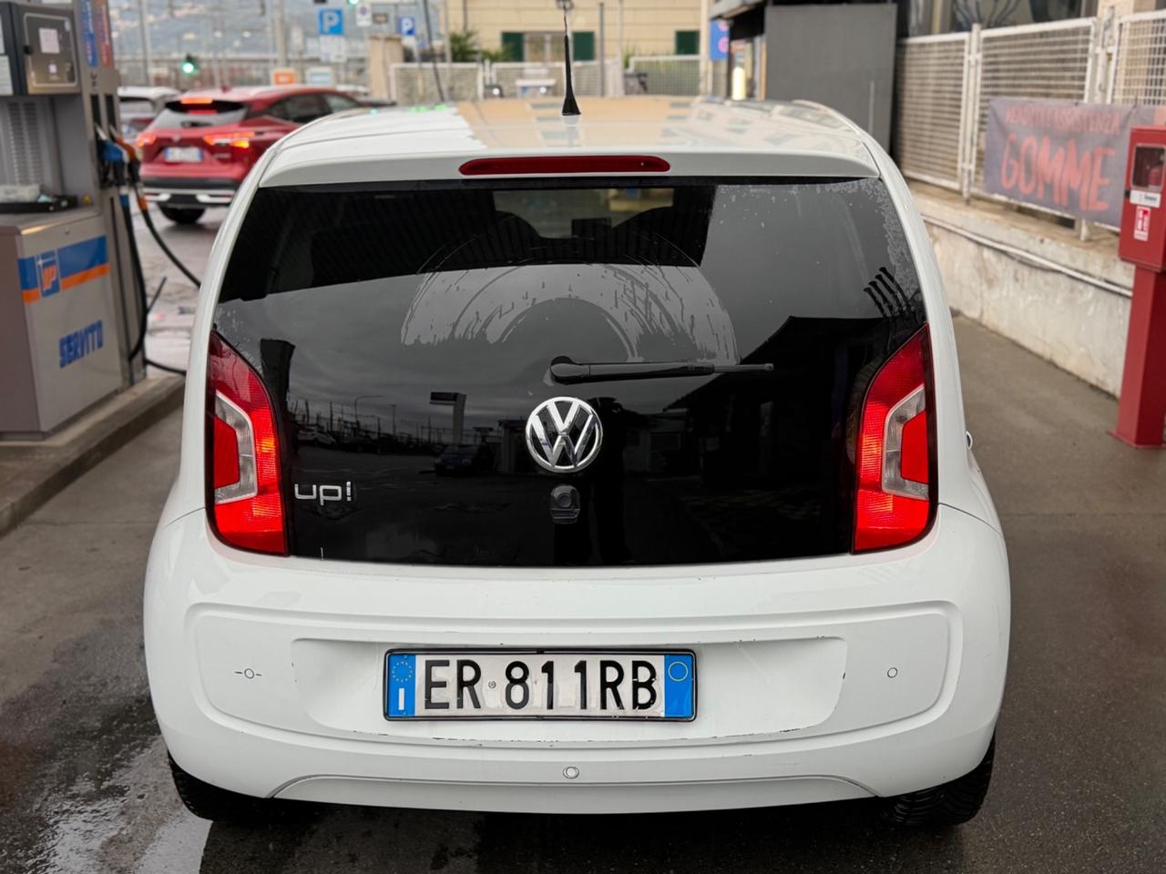 Volkswagen up! 1.0 75cv 5porte - automatica 2013