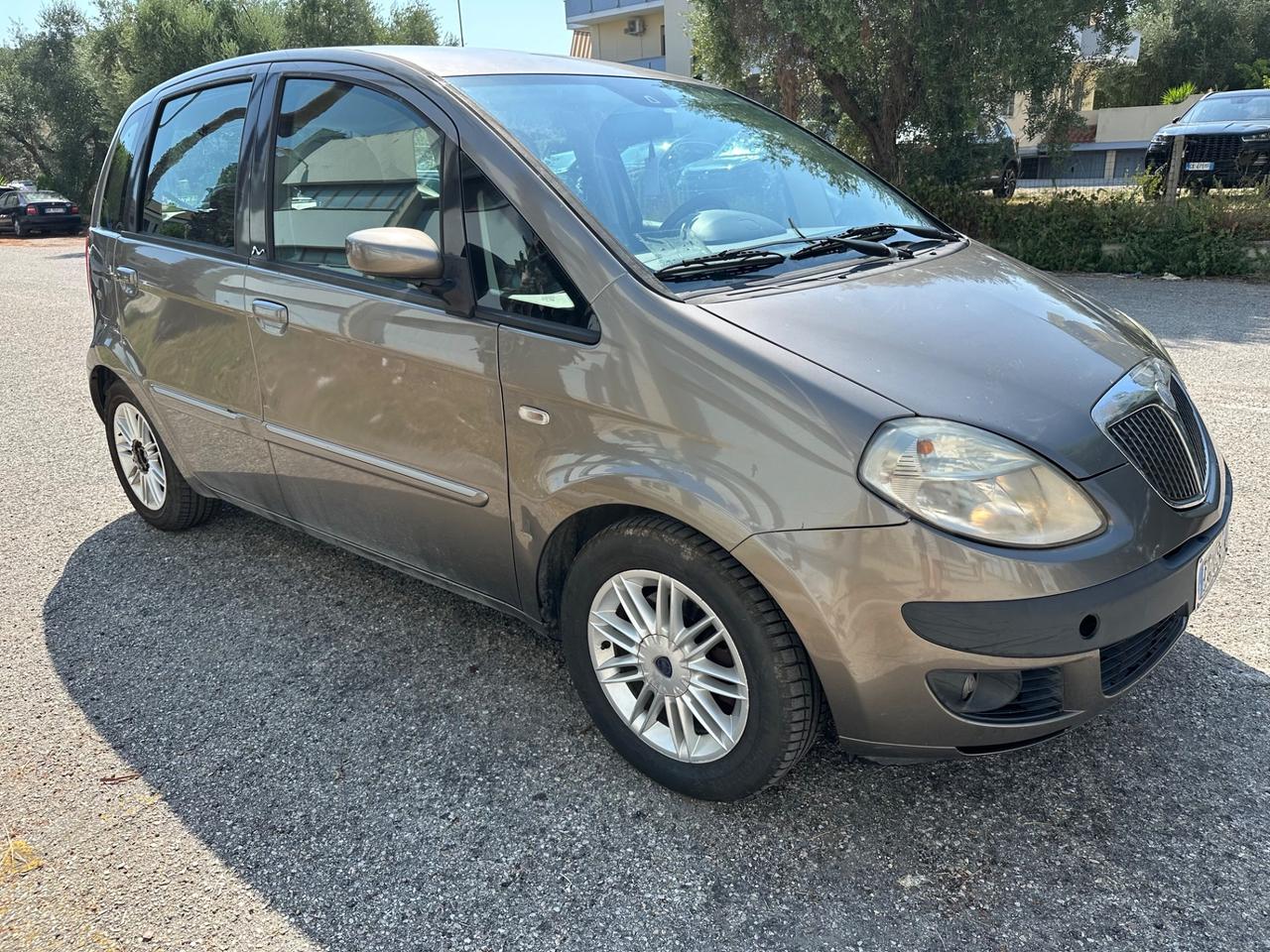 Lancia MUSA 1.3 diesel 2007