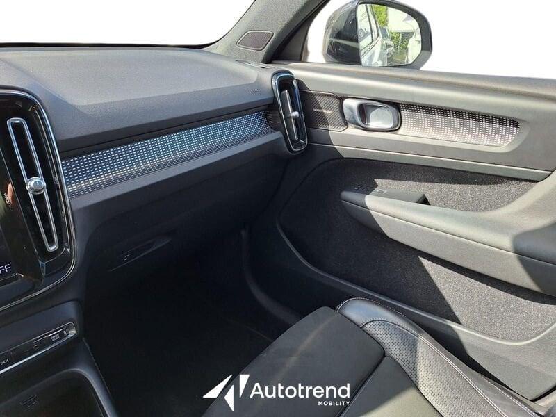 Volvo XC40 D3 150 CV Automatica NAVI TETTO LED R-design