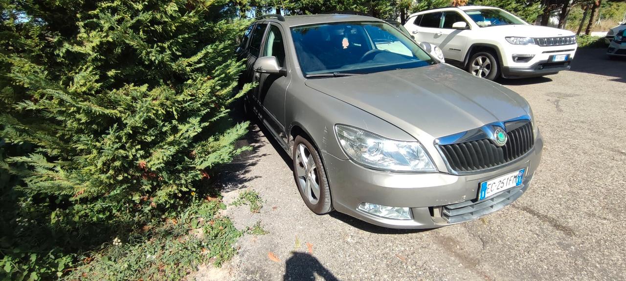 Skoda Octavia 1.6 TDI CR F.AP. Elegance