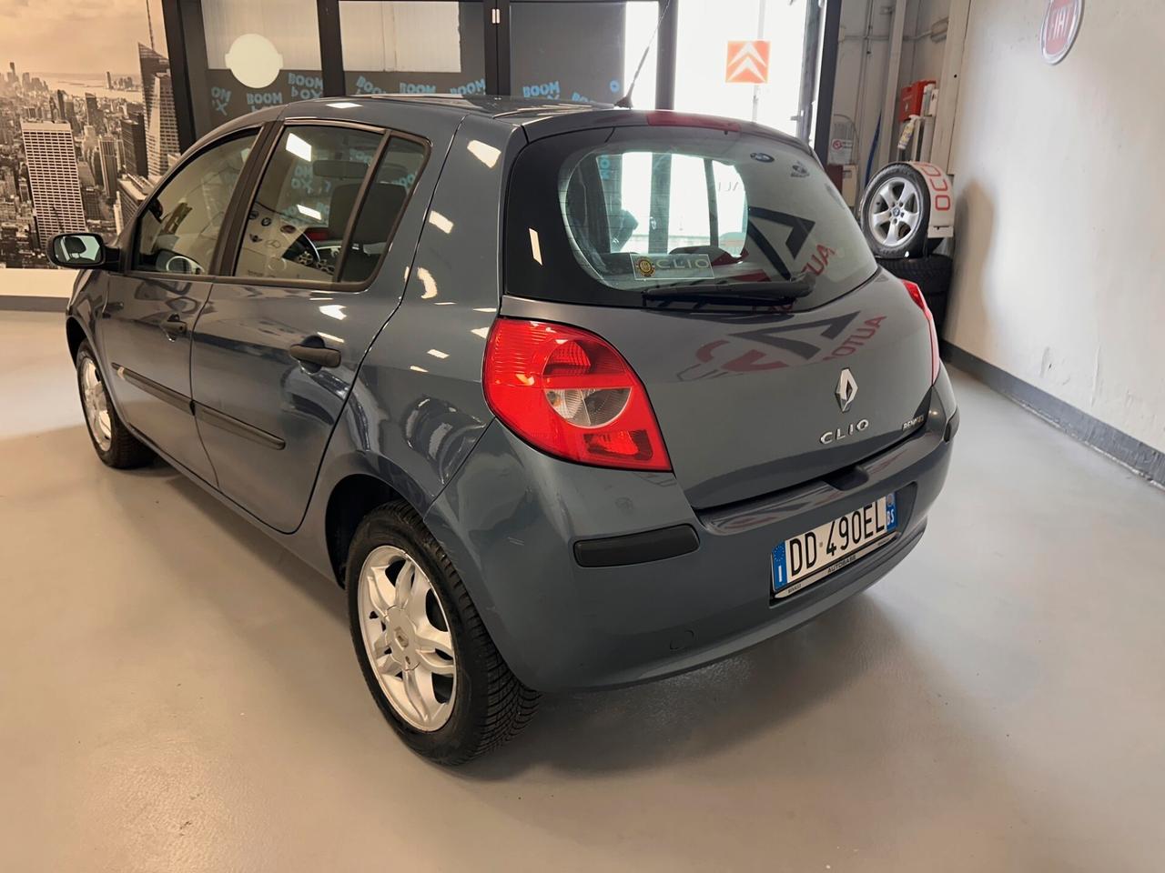 RENAULT CLIO 1.2 BENZINA 5 PORTE