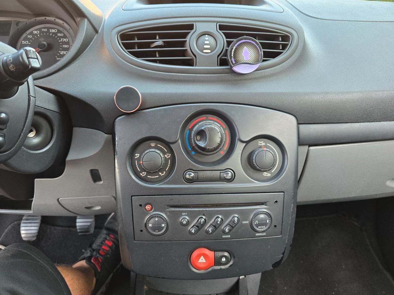 Renault Clio 1.5 dCi 85CV 5 porte full 2006