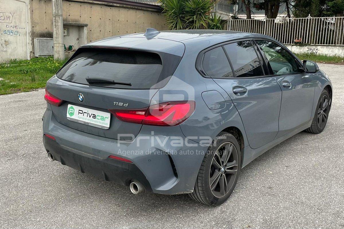 BMW 118d 5p. Advantage