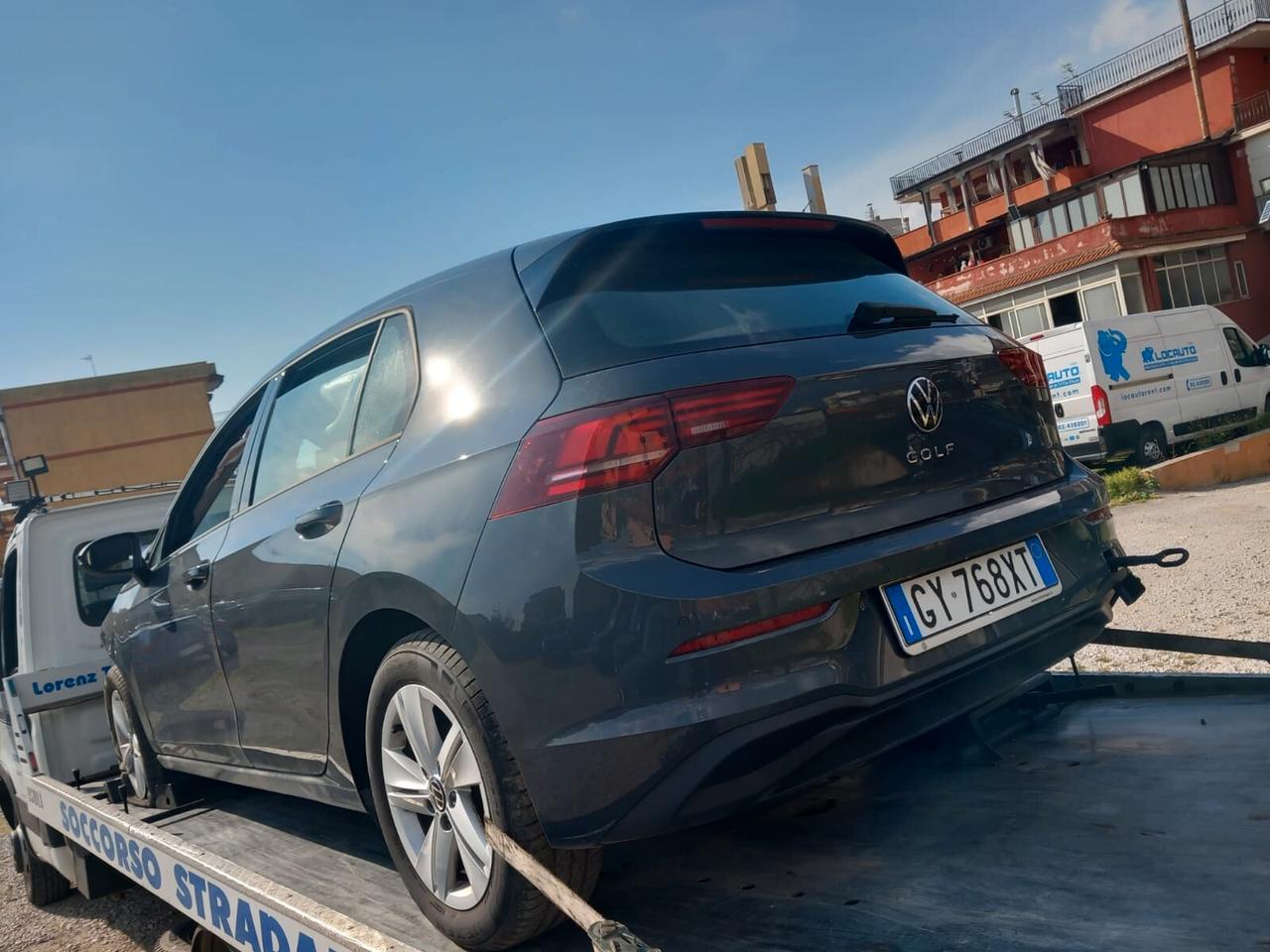 Volkswagen Golf 2.0 TDI 115 CV SCR Life SINISTRATA