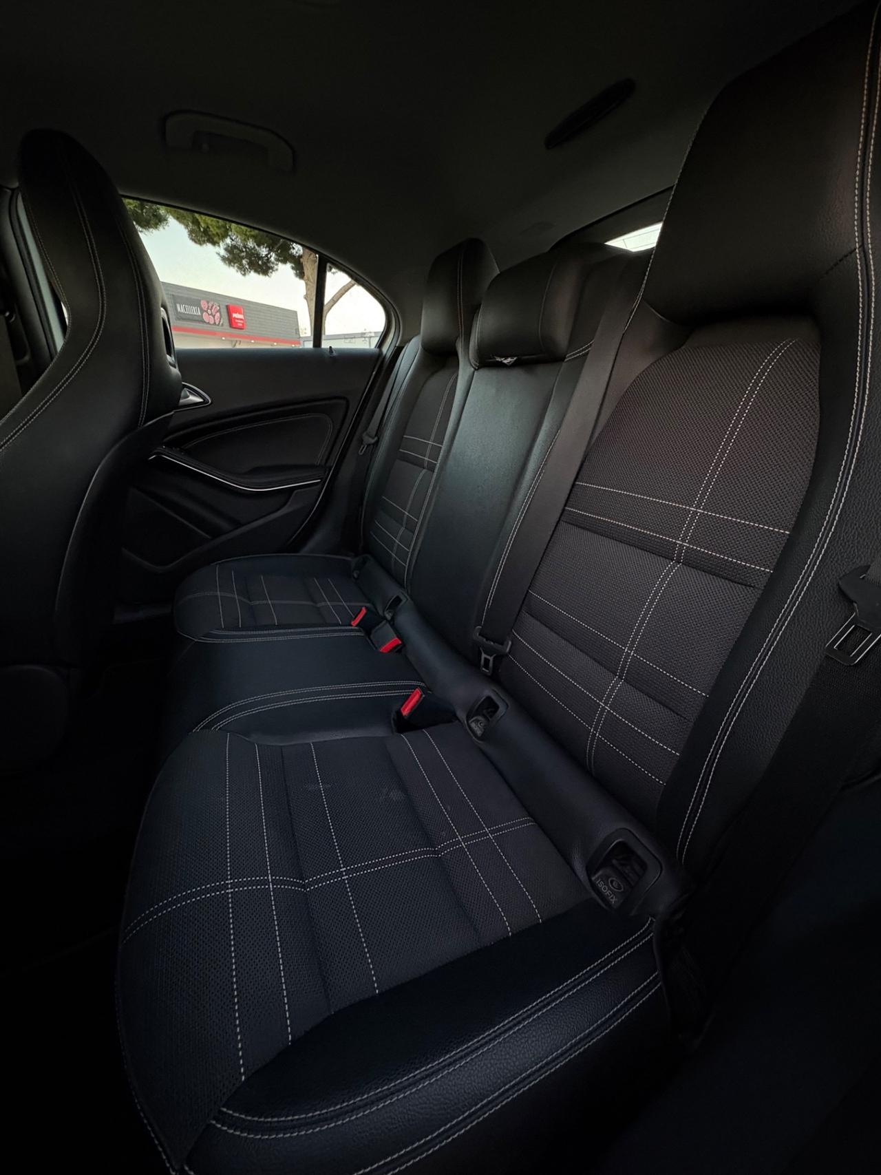 Mercedes-benz A 180 d Automatic Premium