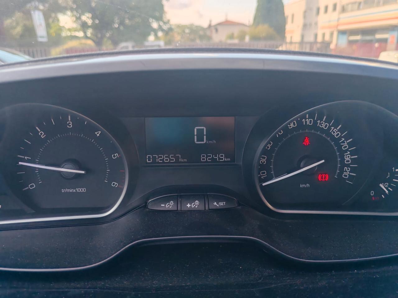 Peugeot 208 BlueHDi 100 S&S 5 porte Active