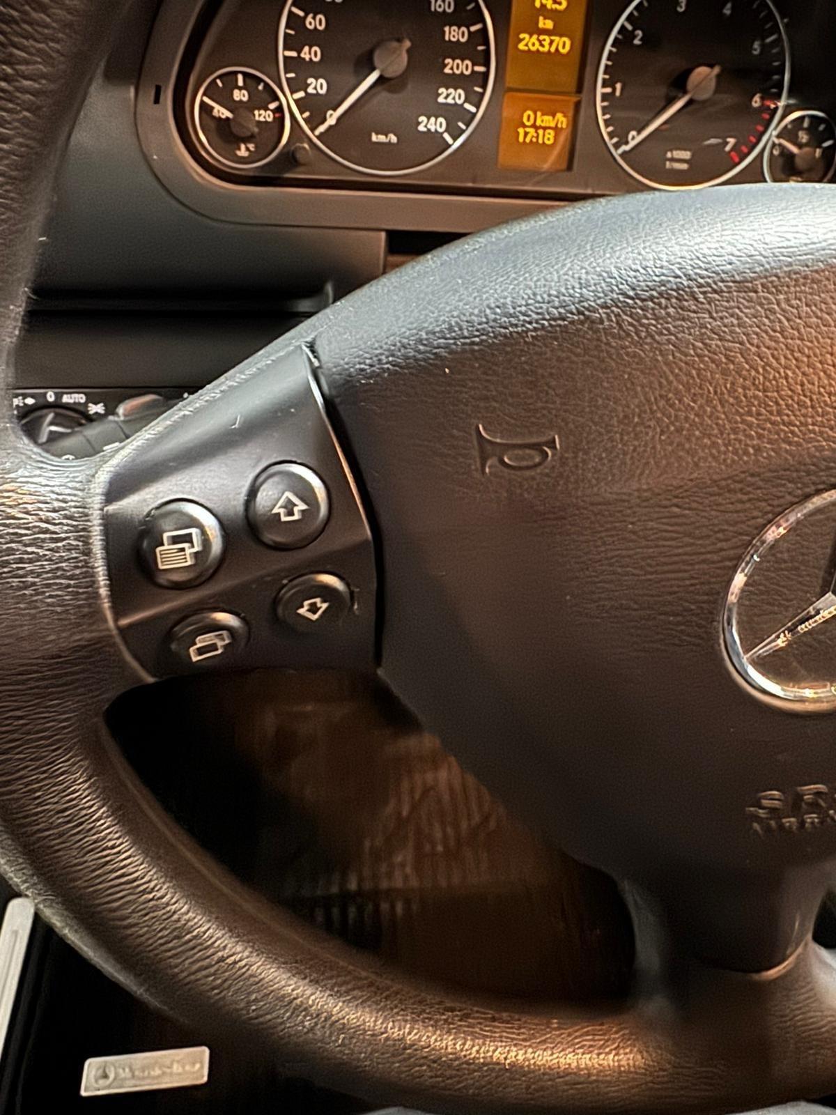 Mercedes-benz A 160 BlueEFFICIENCY 2011 EURO 5 solo 26.000!!!!