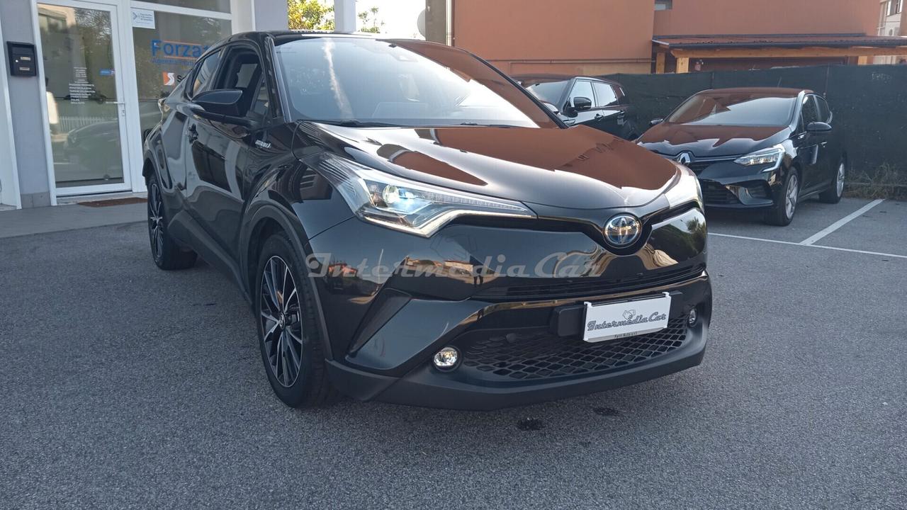 Toyota C-HR 1.8 Hybrid E-CVT Trend