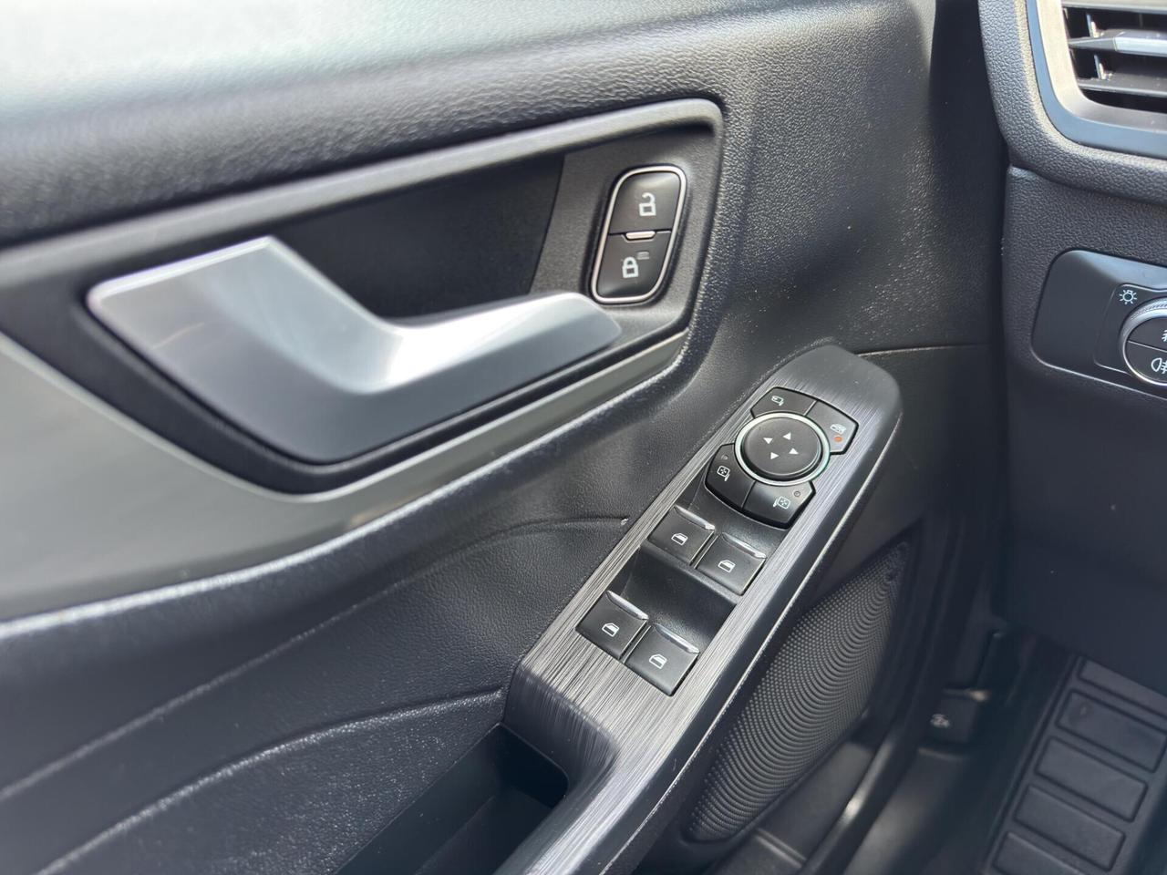 Ford Kuga 1.5 120cv ecoblue Titanium 2wd automatica 2022