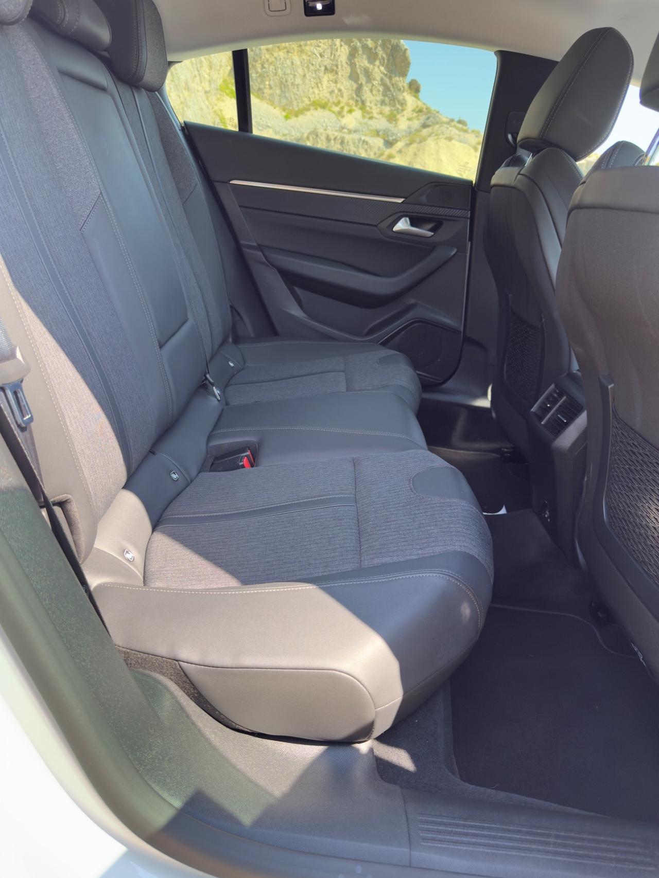 Peugeot 508 BlueHDi 130 Stop&Start EAT8 Allure Pack