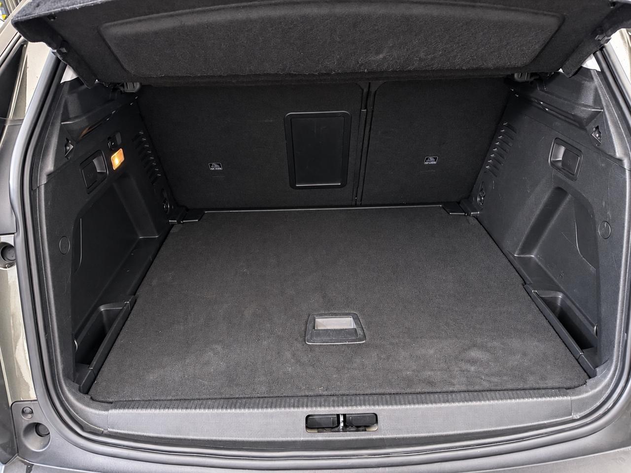 Peugeot 3008 2019 130 EAT8 Garanzia 2029